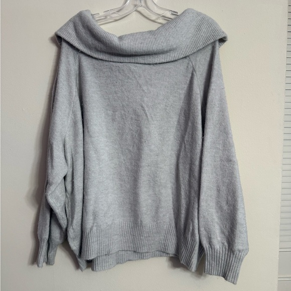 H&M Off The Shoulder Light Gray Marled Sweater Womens XXL - Picture 4 of 4